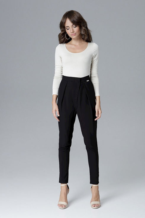 Women trousers model 128530